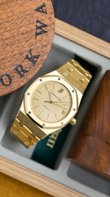 Audemars Piguet Royal Oak Jumbo midsized 'jumbo' 14700BA