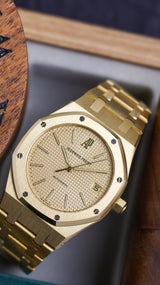 Audemars Piguet Royal Oak Jumbo midsized 'jumbo' 14700BA