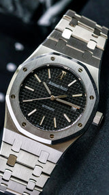 Audemars Piguet Royal Oak Selfwinding 2 year factory warranty