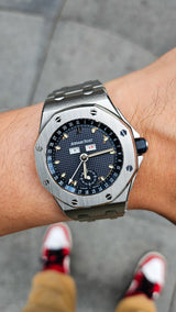 Audemars Piguet Royal Oak Offshore Triple CALENDAR 25852ST (25807ST) Hong Kong edition