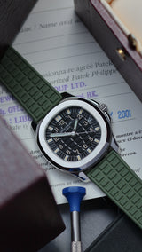 Patek Philippe Aquanaut 5065 Full set Patek uncut kaki strap