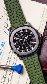Patek Philippe Aquanaut 5065 Full set Patek uncut kaki strap