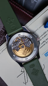 Patek Philippe Aquanaut 5065 Full set Patek uncut kaki strap