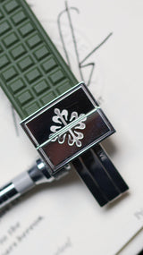 Patek Philippe Aquanaut 5065 Full set Patek uncut kaki strap