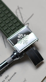 Patek Philippe Aquanaut 5065 Full set Patek uncut kaki strap