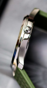 Patek Philippe Aquanaut 5065 Full set Patek uncut kaki strap