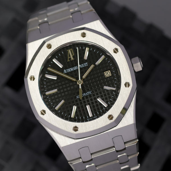 Audemars Piguet Royal Oak 15300ST Self-winding perfect condition