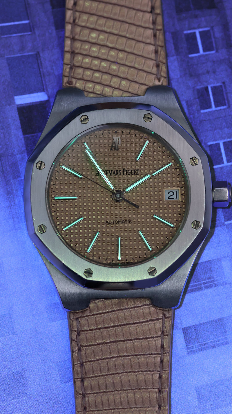 Audemars Piguet Royal Oak Certified 14800st salmon dial