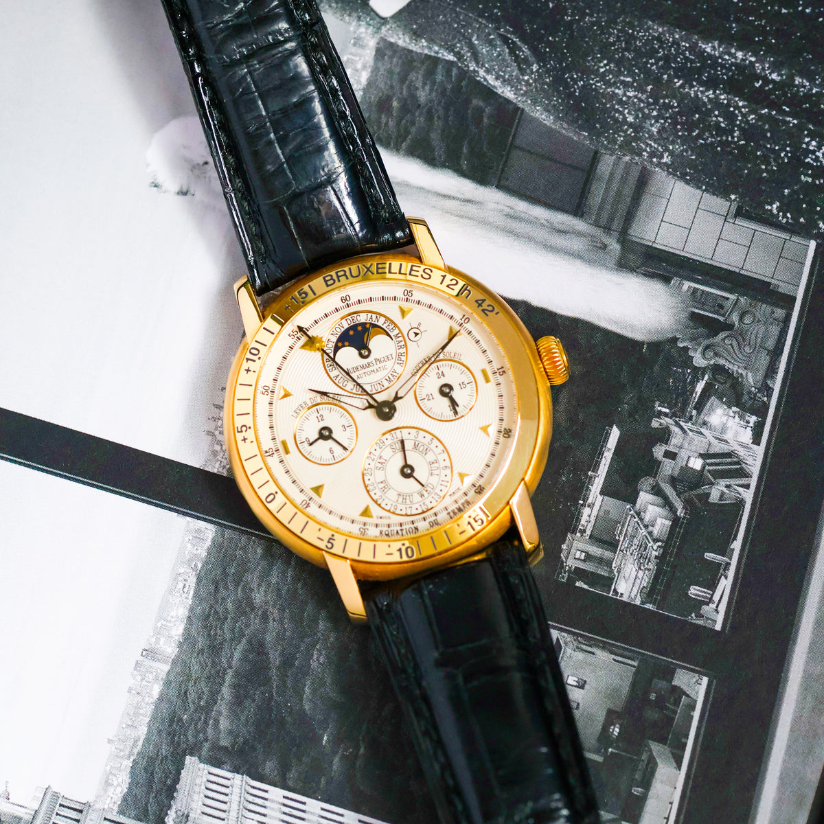 Available Collection – Newyorkwatchgallery