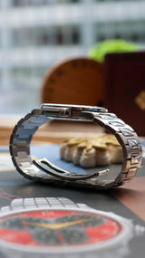 Patek Philippe Nautilus Pristine condition. Box and papers 3800/1a